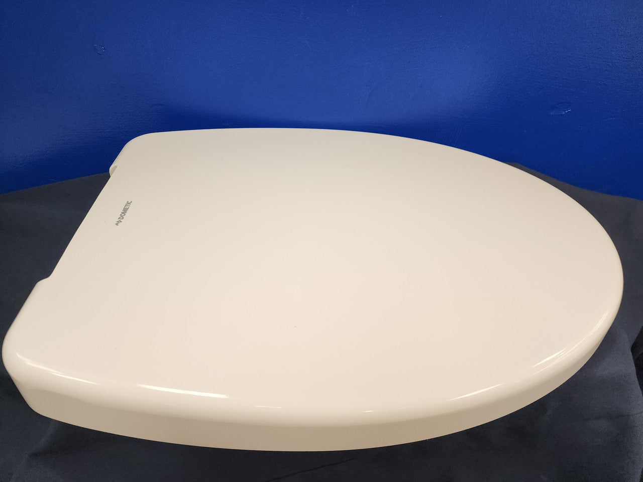 DOMETIC SANITATION Seat & Lid White Moderno White Default
