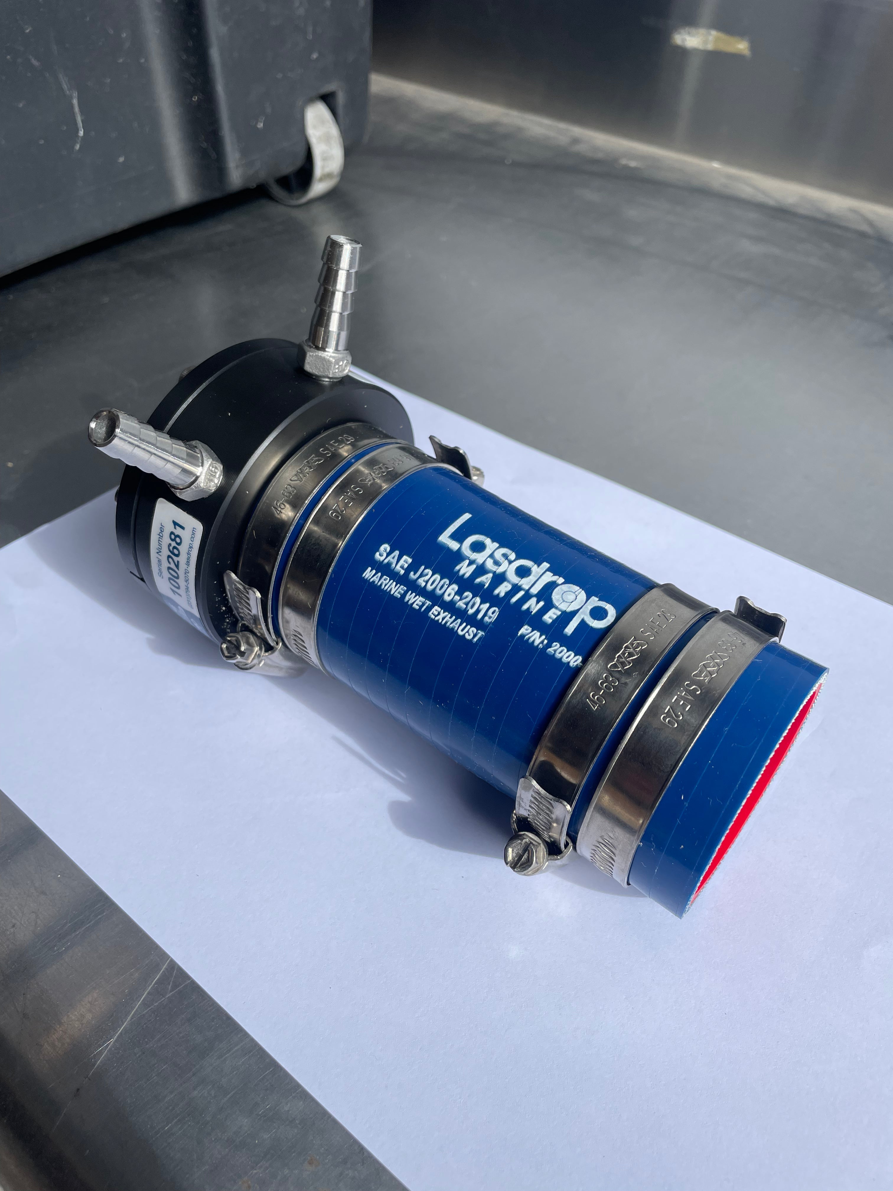 LASDROP Dryseal 1 1/4" Shaft, 2" Stern tube, Dual water injection